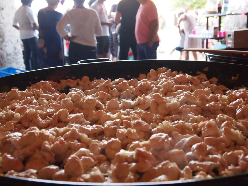 Notre atout  ? une cuisine de traiteur devant vos convives